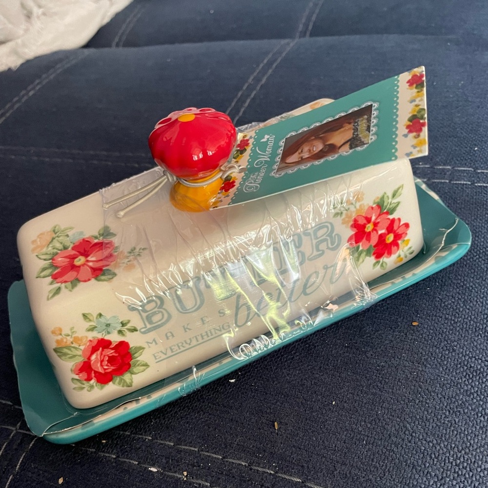 Pioneer Woman Butter Dish- BRAND NEW